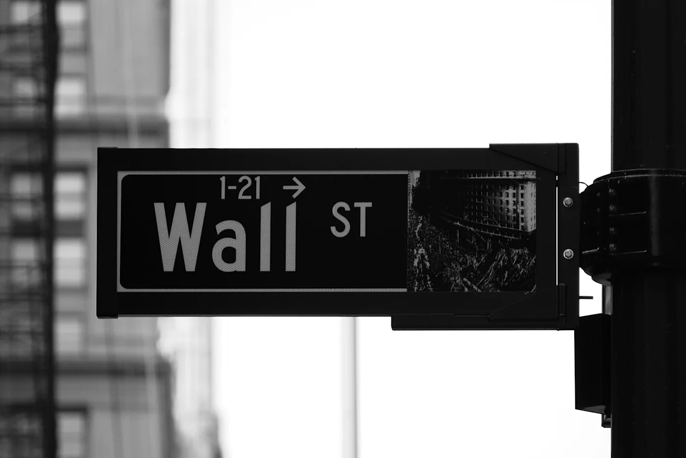 How to Spot the Rare Companies Buffett Loves: Smart Capital Allocation Explained