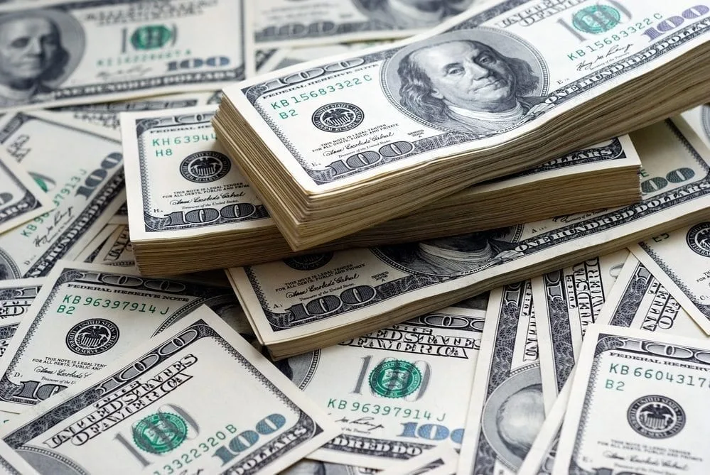 The Best Way to Invest $10,000