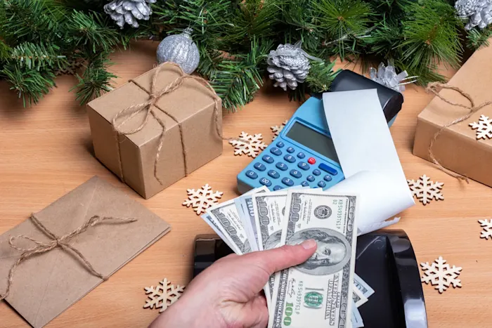 Making Smart Financial Decisions: The "Either Way, I Win" Mindset for Holiday Spending and Beyond