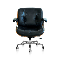 Image of a black chair