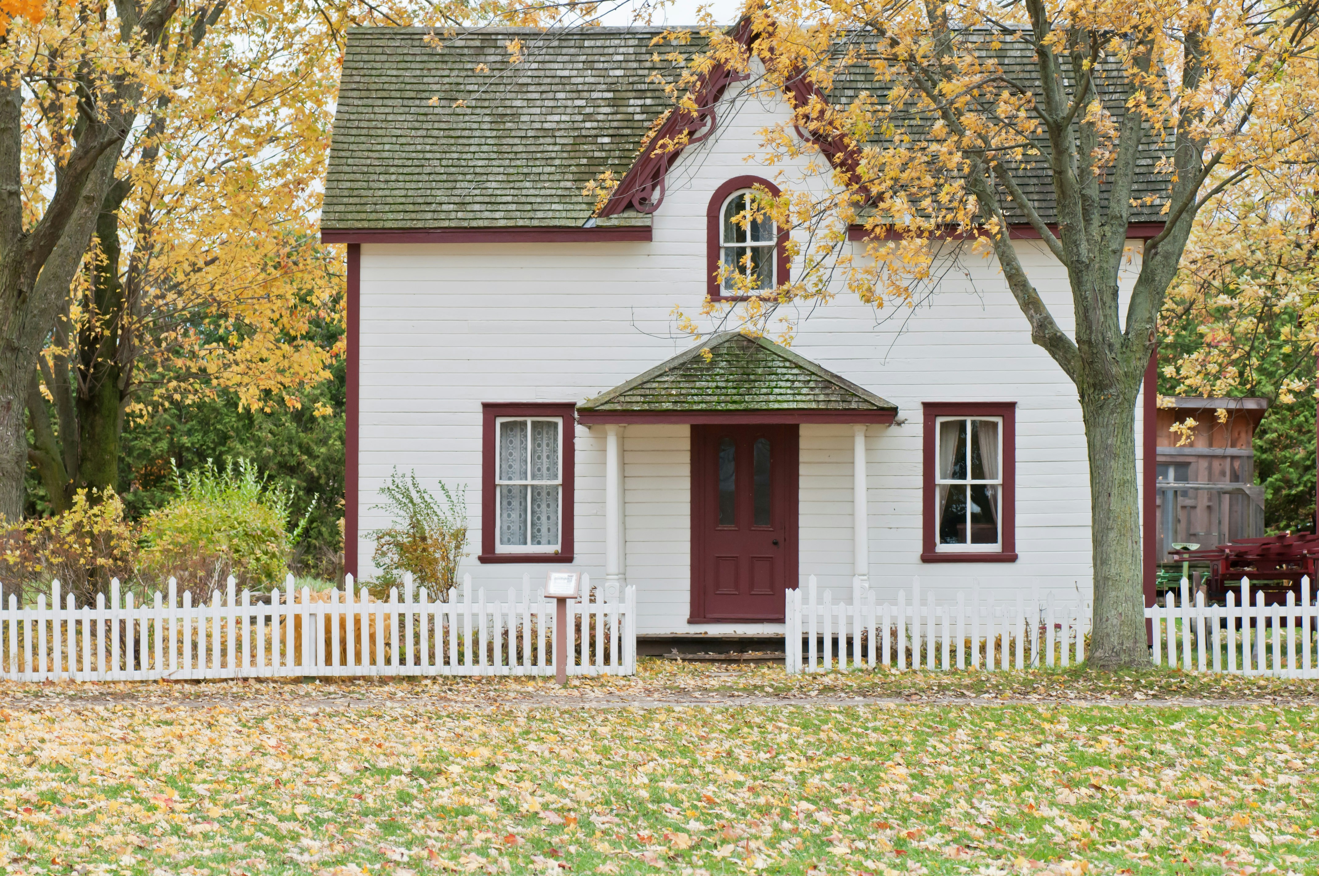 mortgage loan officer home in the woods