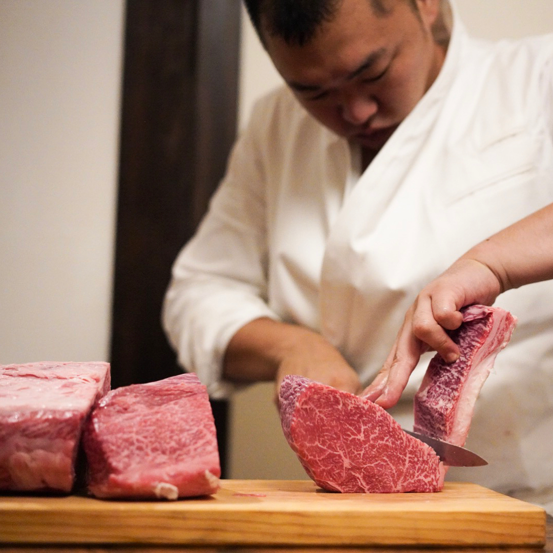 Mori-san cutting Wagyu at Ichigo