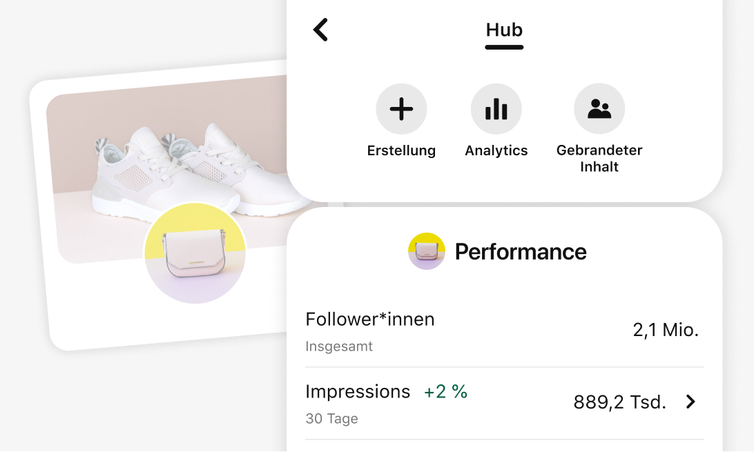 Schnappschuss des mobilen Creator Hub von Pinterest mit den Optionen Erstellung, Analytics und Markeninhalte. Ein Performance-Bereich zeigt Metriken zu Follower*innen und Impressions. Dahinter liegt ein stilisiertes Händlerprofil mit zwei weißen Sneakern.