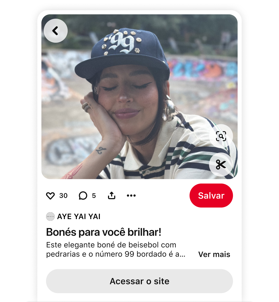 Pin do Pinterest da marca AYE YAI YAI mostram um boné de beisebol com joias e um link para o site.