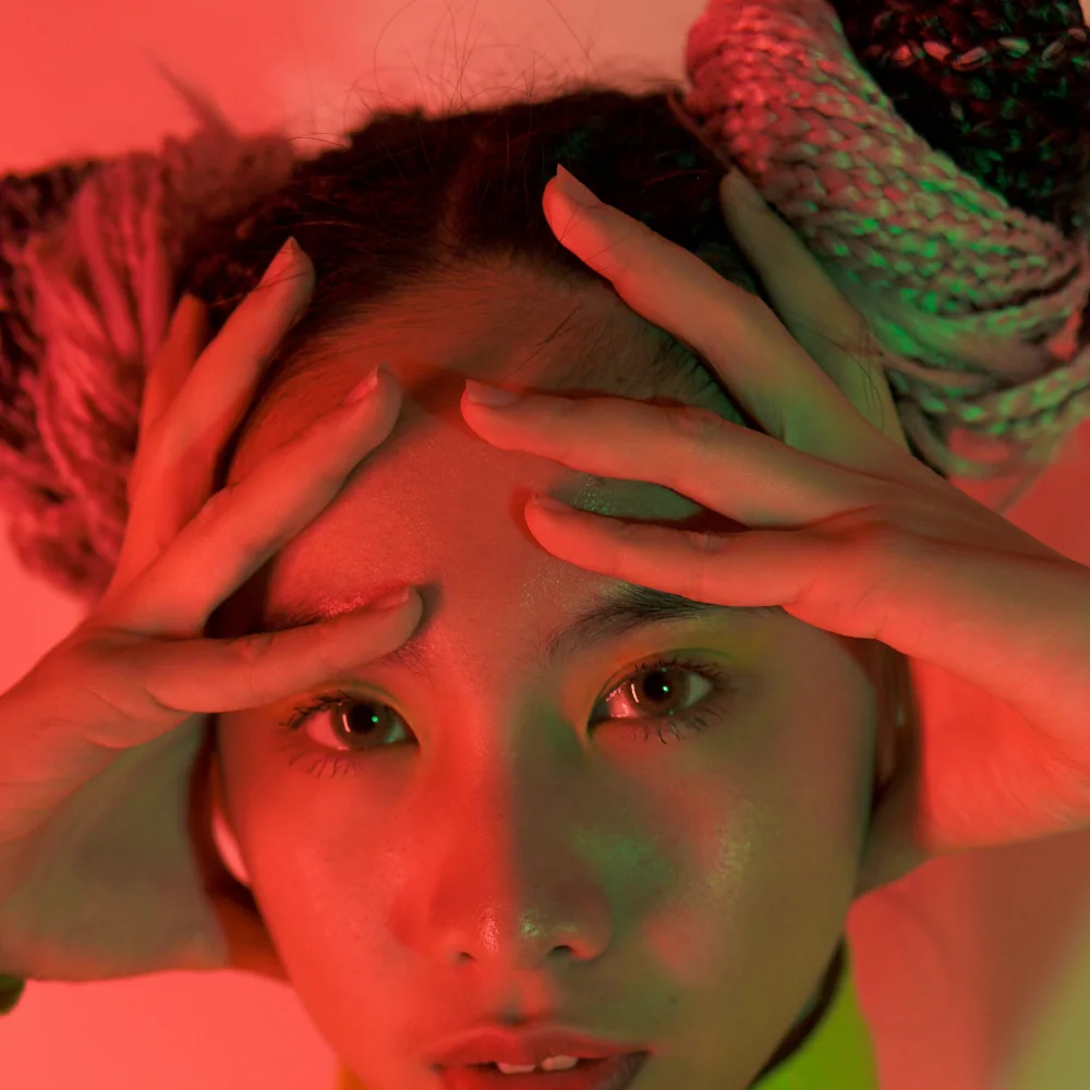 Red light therapy: benefits, uses, and side effects - Desktop Image