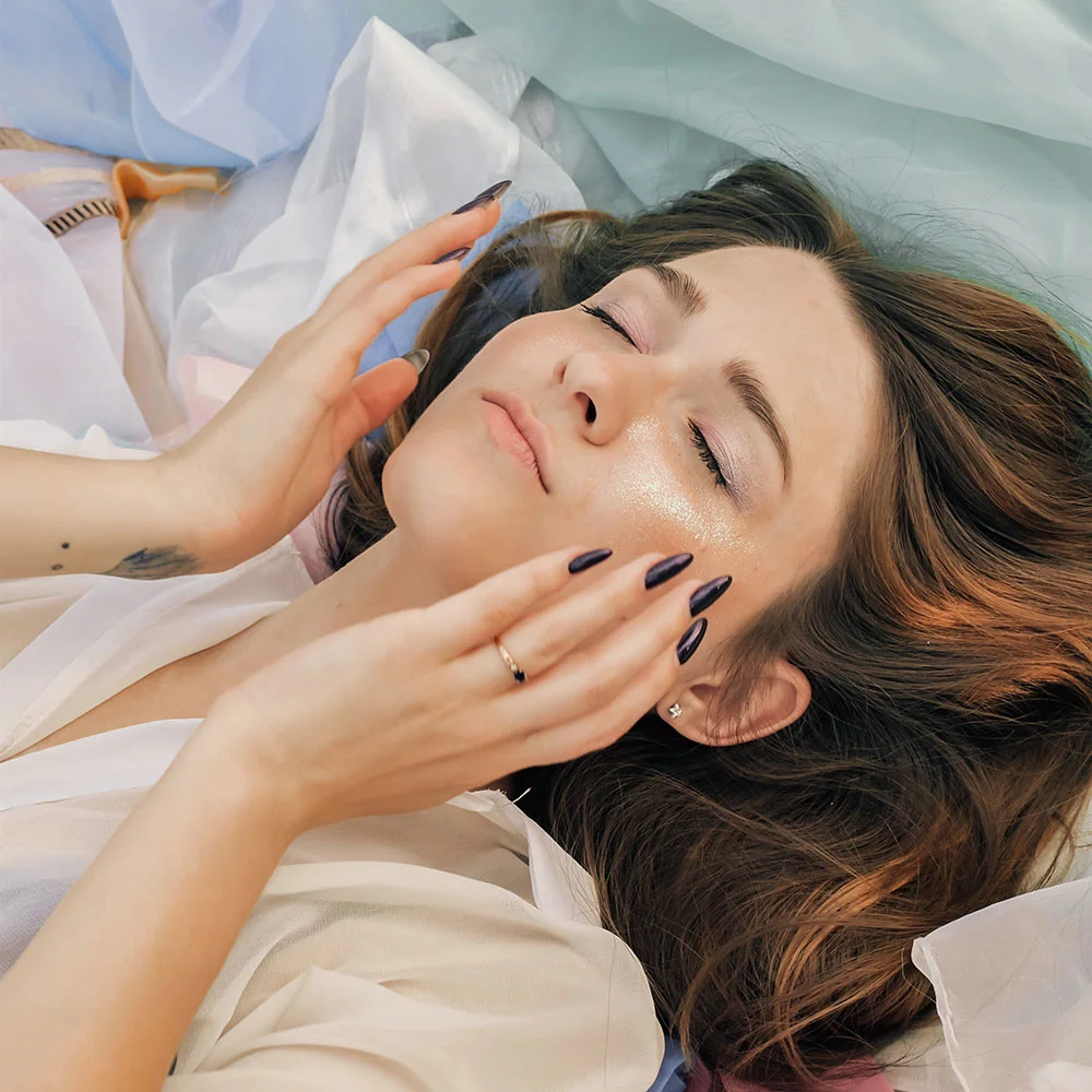 8 ways to smooth out uneven skin texture - Desktop Image