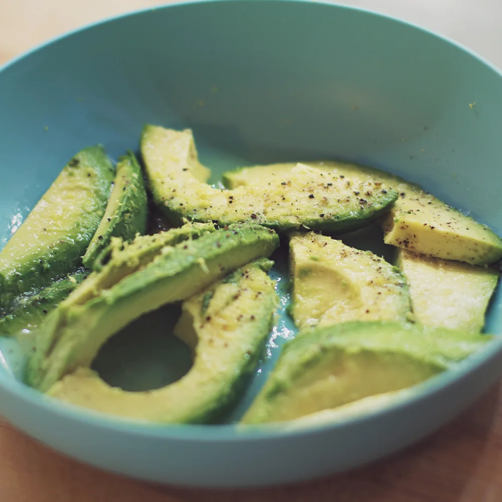 Avocado calories, nutrition facts, and health benefits - Desktop Image