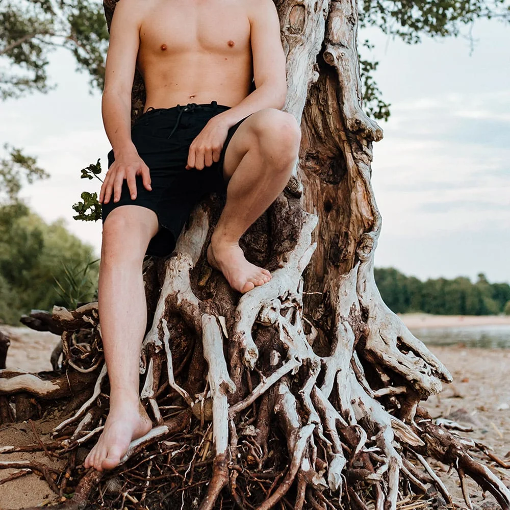 How to shave your balls: manscaping the safe way - Desktop Image