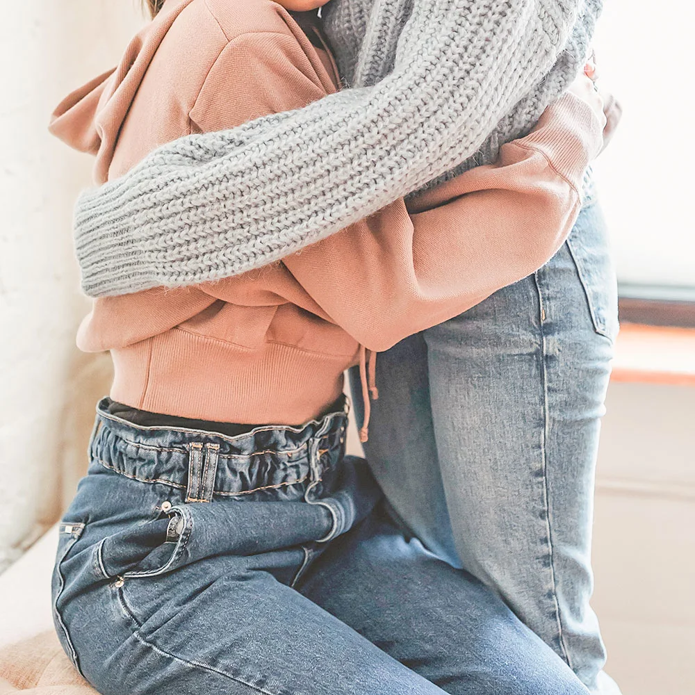 Ending a pregnancy - Desktop Image