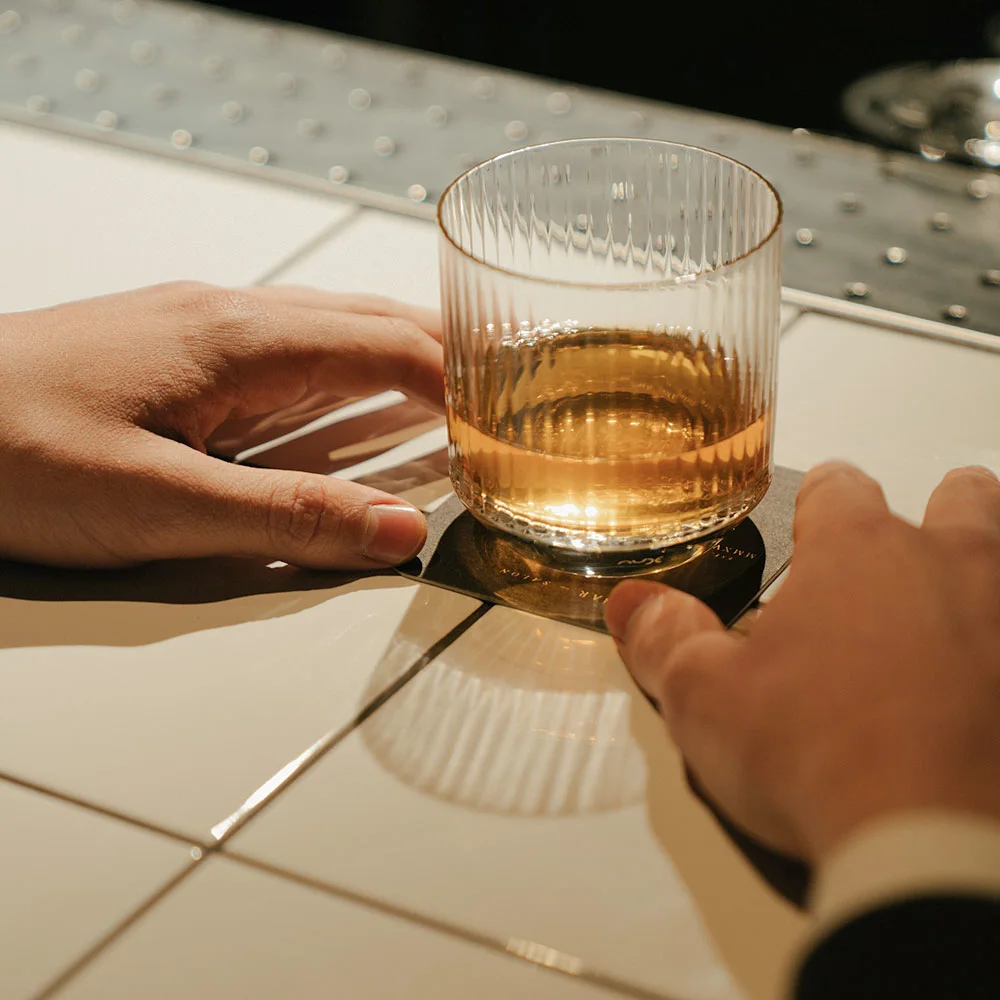 Whiskey dick: how alcohol affects erections - Desktop Image