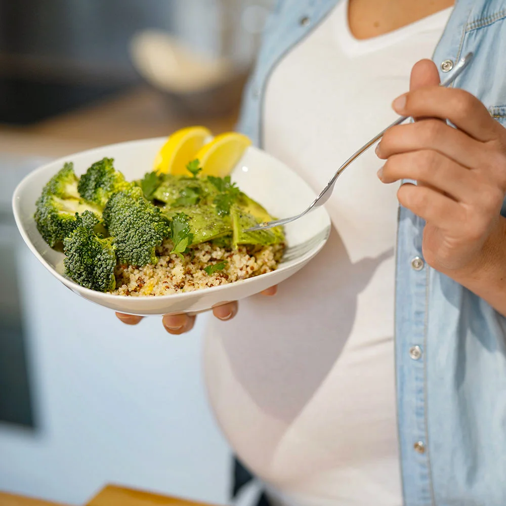 Folic acid for pregnancy: why it matters and how much you need - Desktop Image