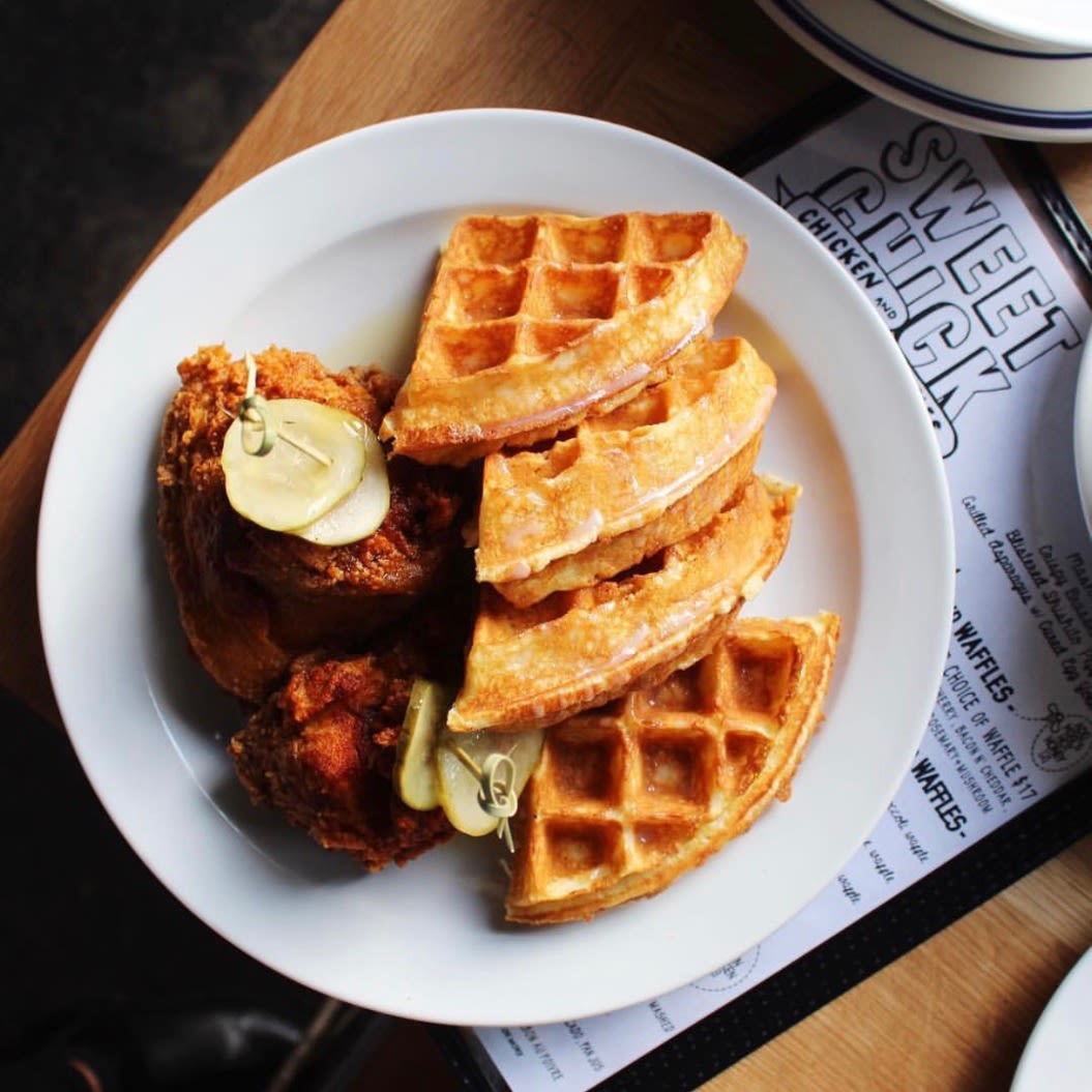 sweetchick-chicken-and-waffles
