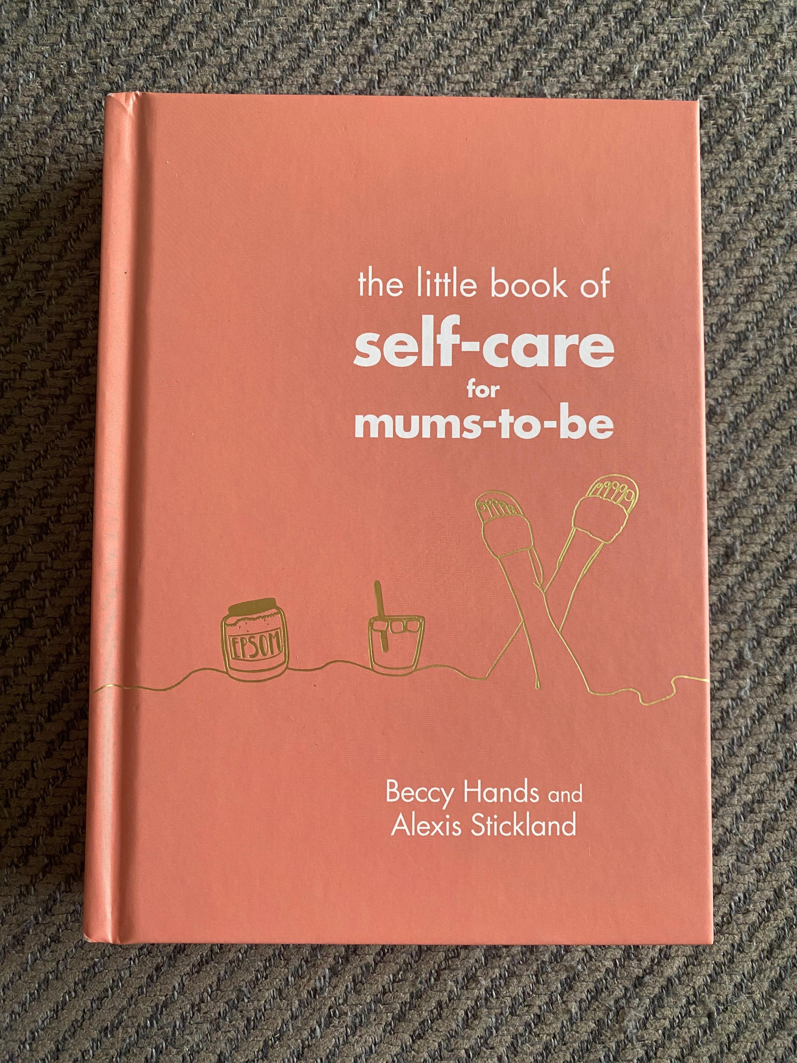 Cover Image for 5 Books That Got Me Ready For Being A Mum