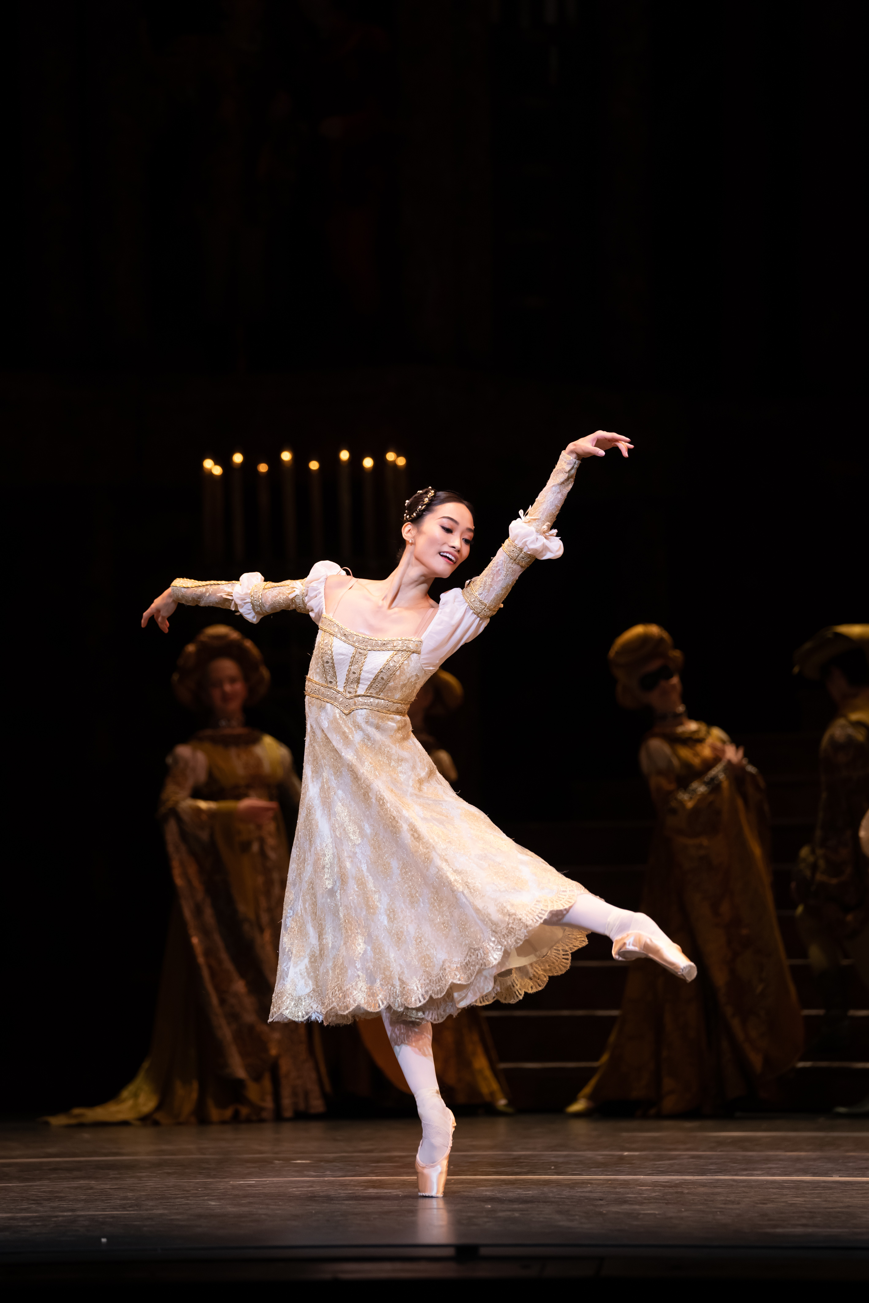 Fumi Kaneko als Julia in Romeo und Julia, The Royal Ballet
