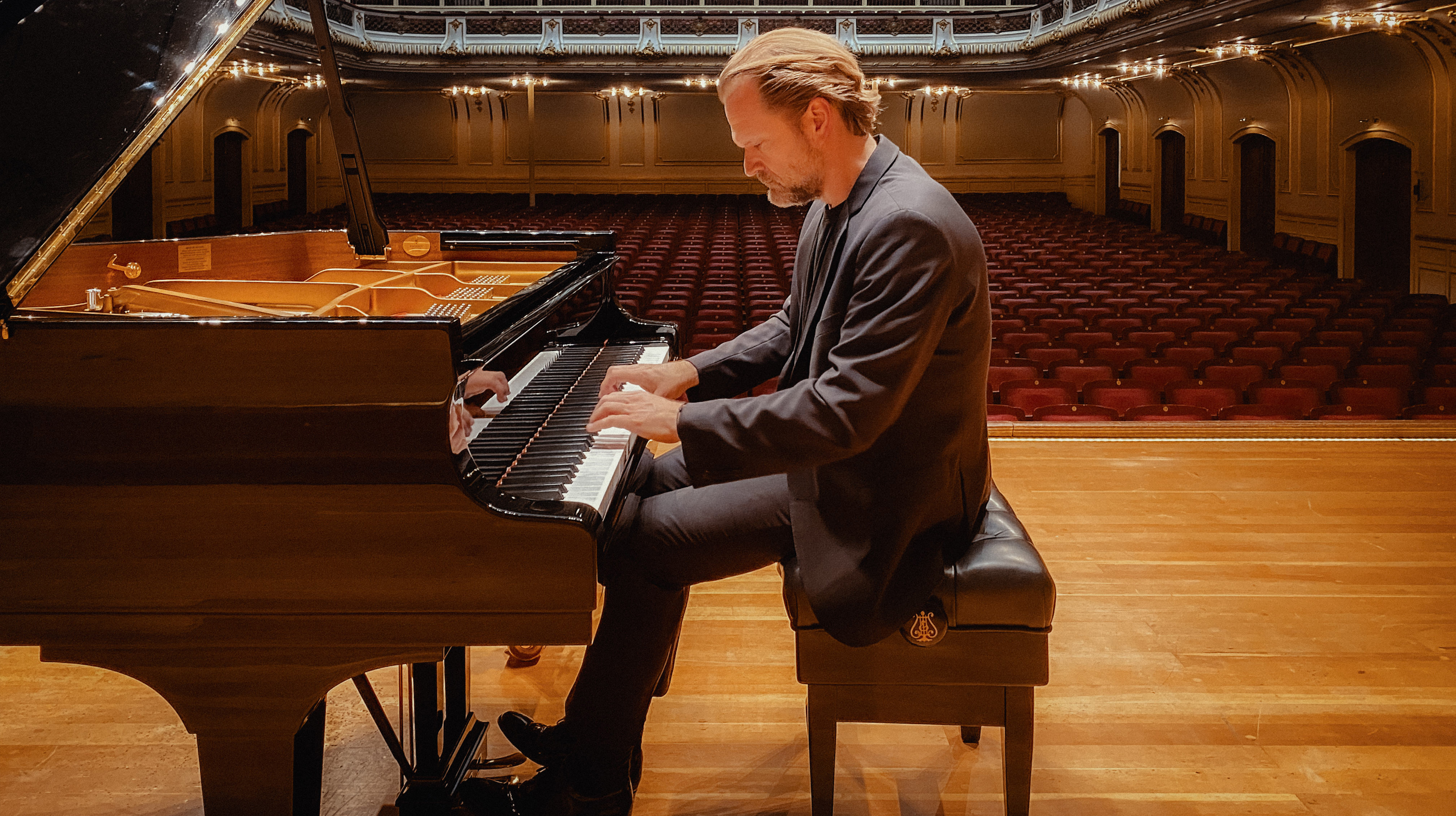 Sebastian Knauer am Klavier