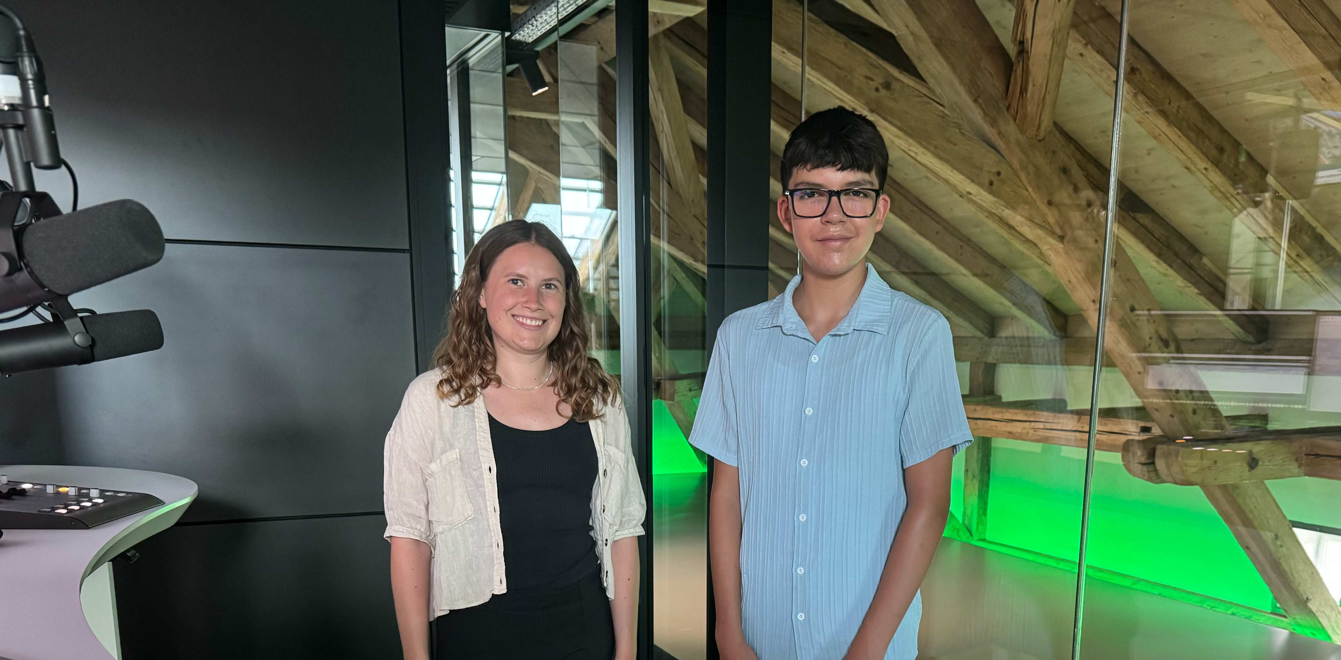 Emanuel de la Torre Quiroz und Farah Losch im Interview