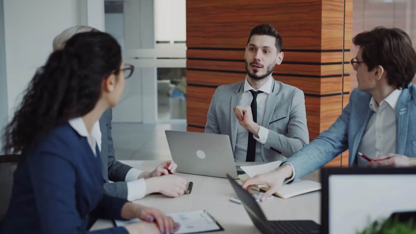 artax – Steuerberater und Family Office Expertise im internationalen Steuerrecht pexels-silverkblack-36733421
