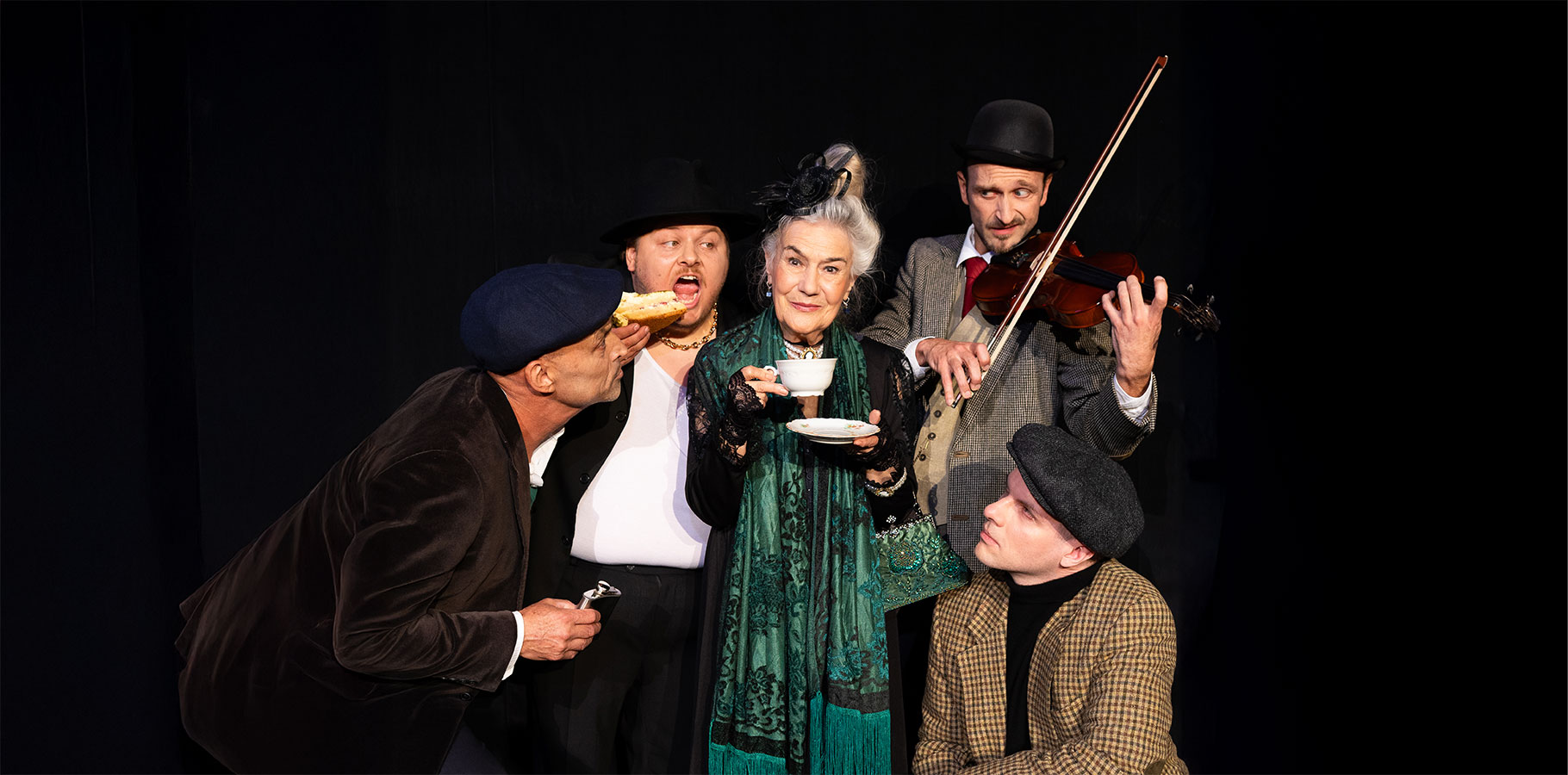 Ladykillers Ensemble 2