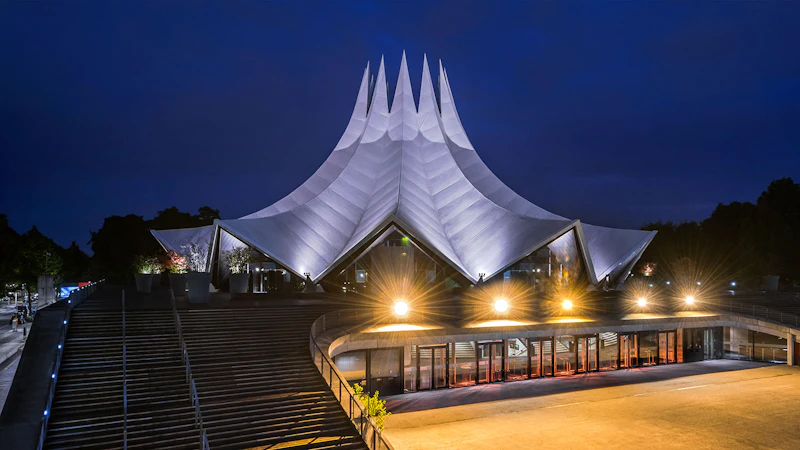 Außenaufnahme Tempodrom Berlin