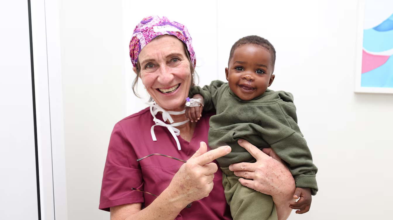Deutsche Cleft Kinderhilfe e.V. Angola-Lubango-Belarisu-Hilfseinsatz