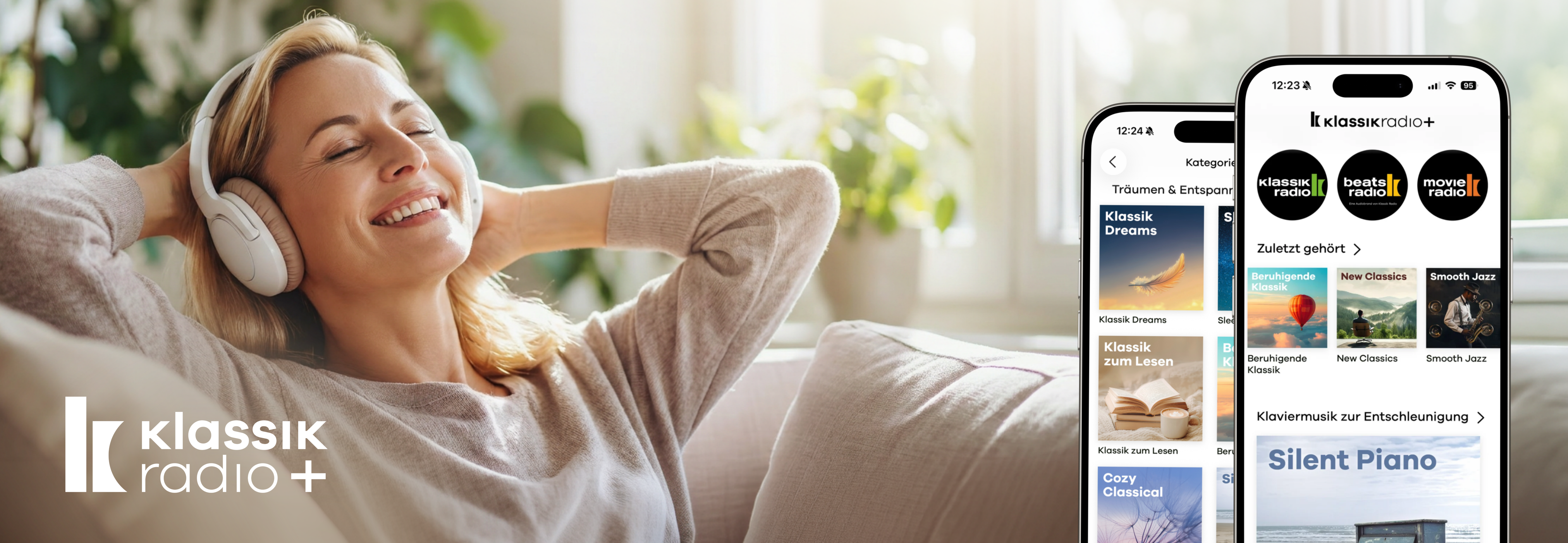 Frau entspannt auf Sofa und hört Klassik Radio Plus