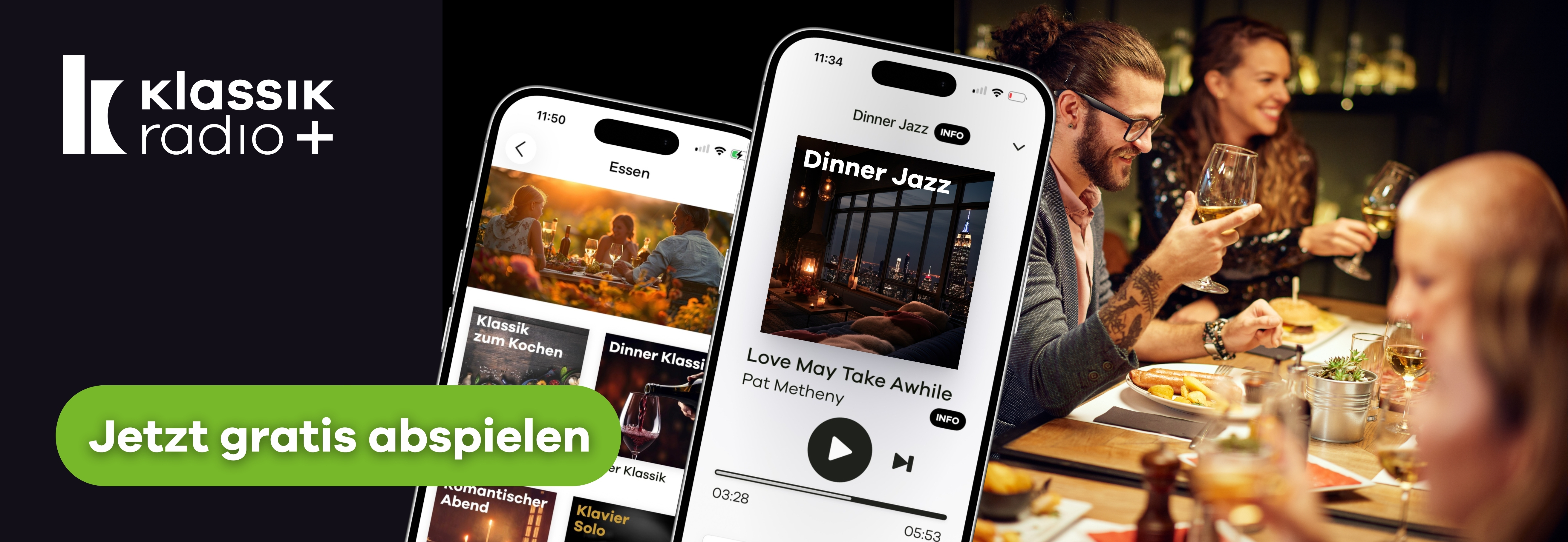 Freunde zusammen beim Dinner mit Wein und Essen