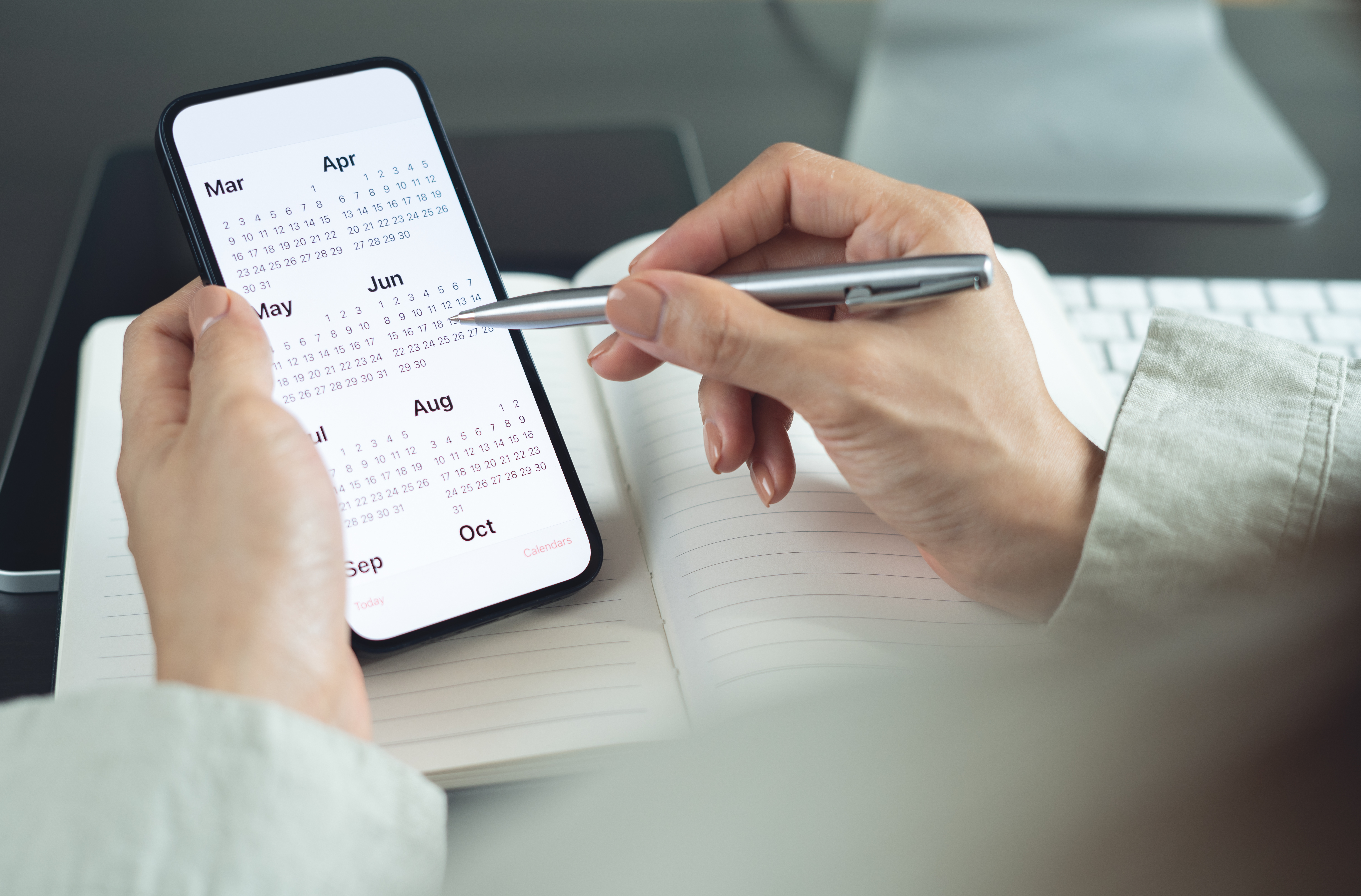 Finanzkalender Background-01 2880x1620