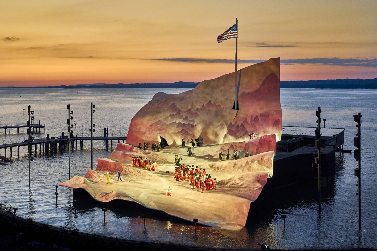 Bühnenbild Madama Butterfly bei den Bregenzer Festspielen 2022