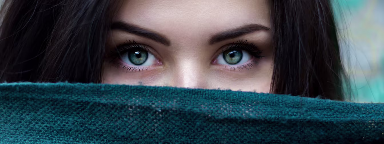 Trockene Augen durch Klimaanlagen HYLO trockene Augen