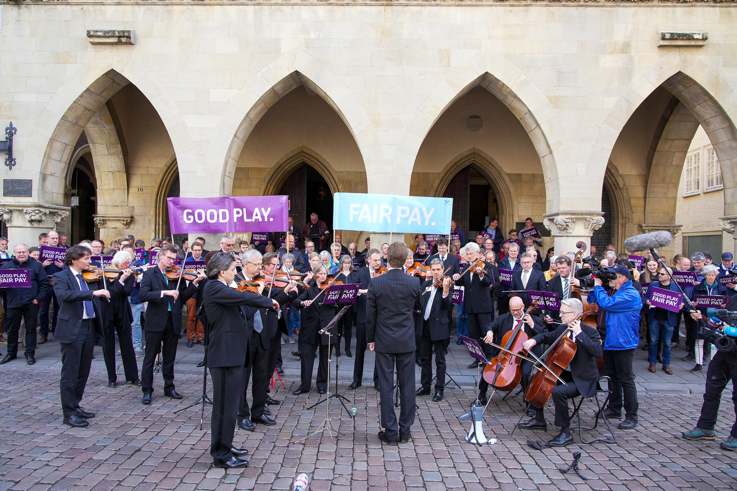 „Good Play Fair Pay“ fordert höhere Honorare