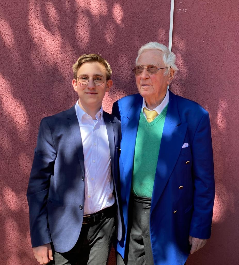 Klassik Radio Hörer Erol Totic aus Berlin mit seinem Opa