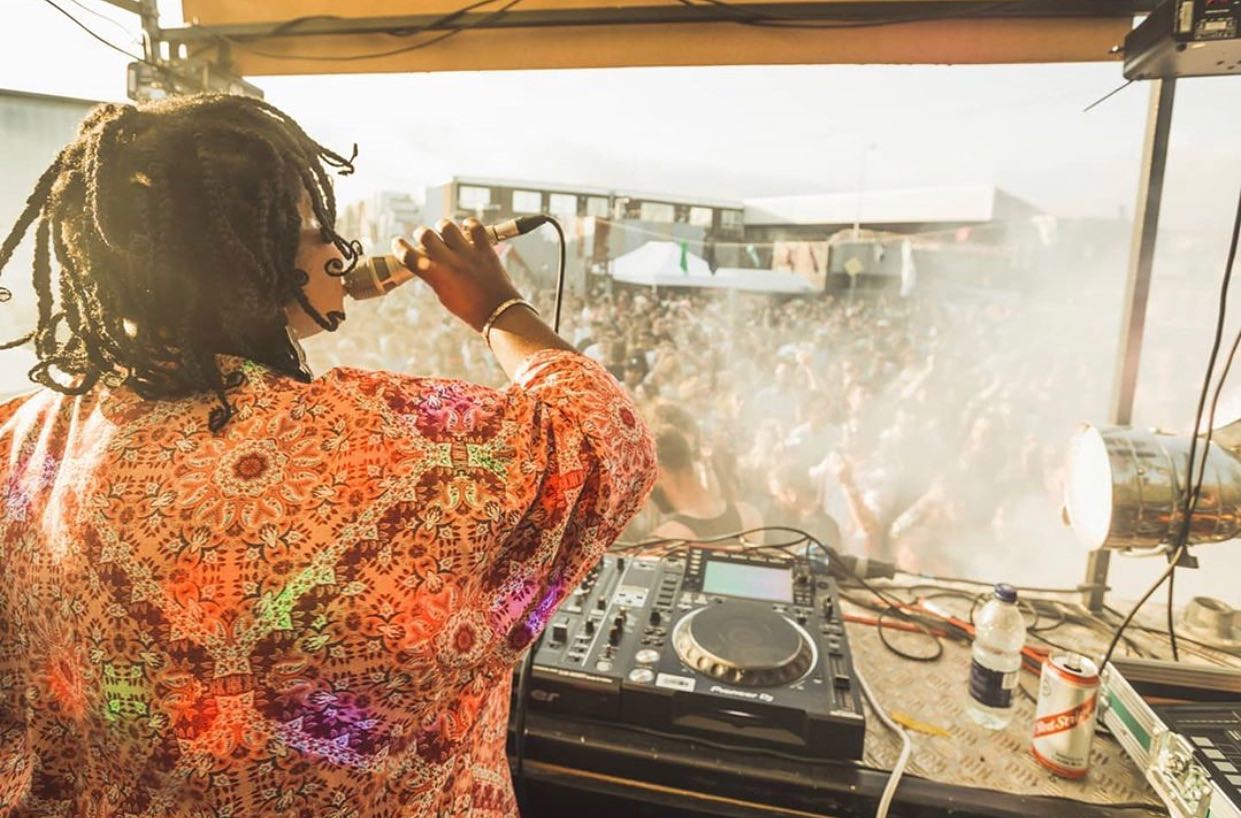 Girls Of The Internet