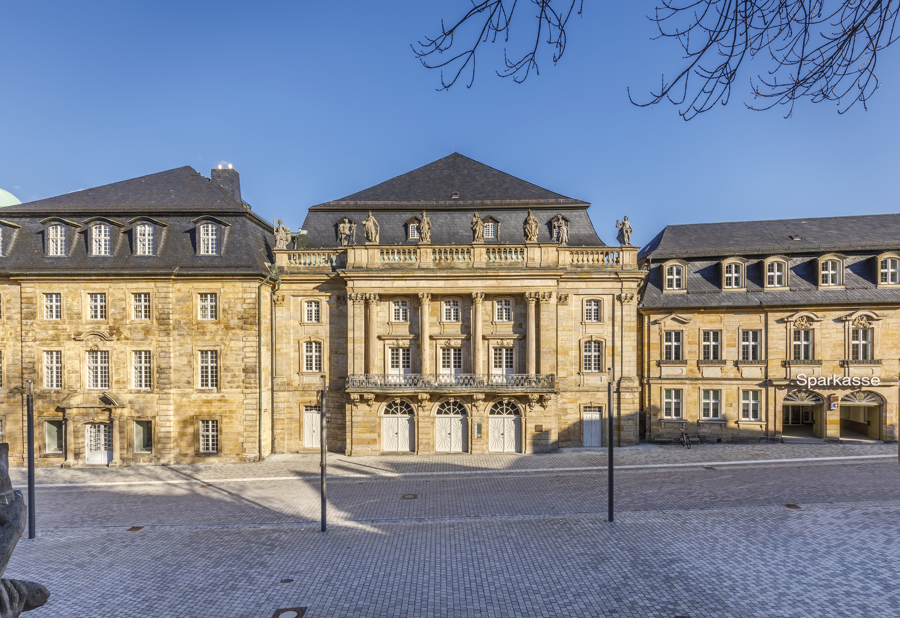 Neues Museum über das Markgräfliche Opernhaus
