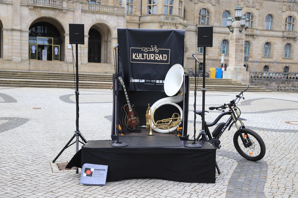 Musik auf dem Fahrrad: Die Bühne für Straßenmusik