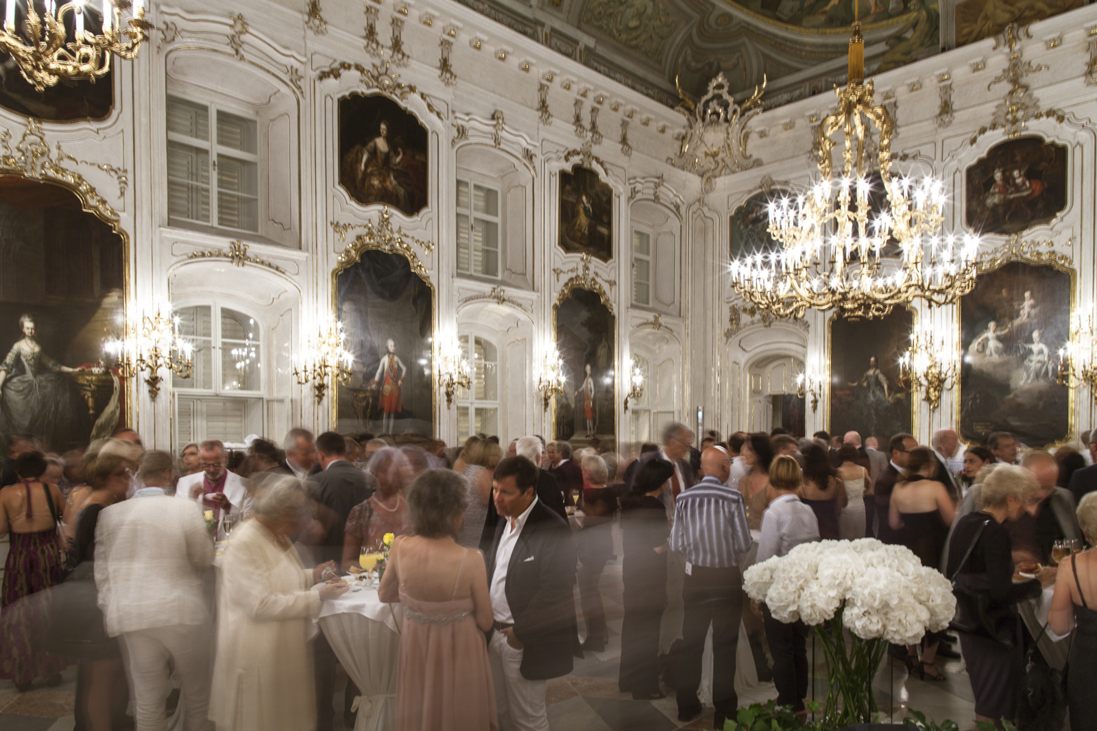 Vollbesetzung bei den Innsbrucker Festwochen