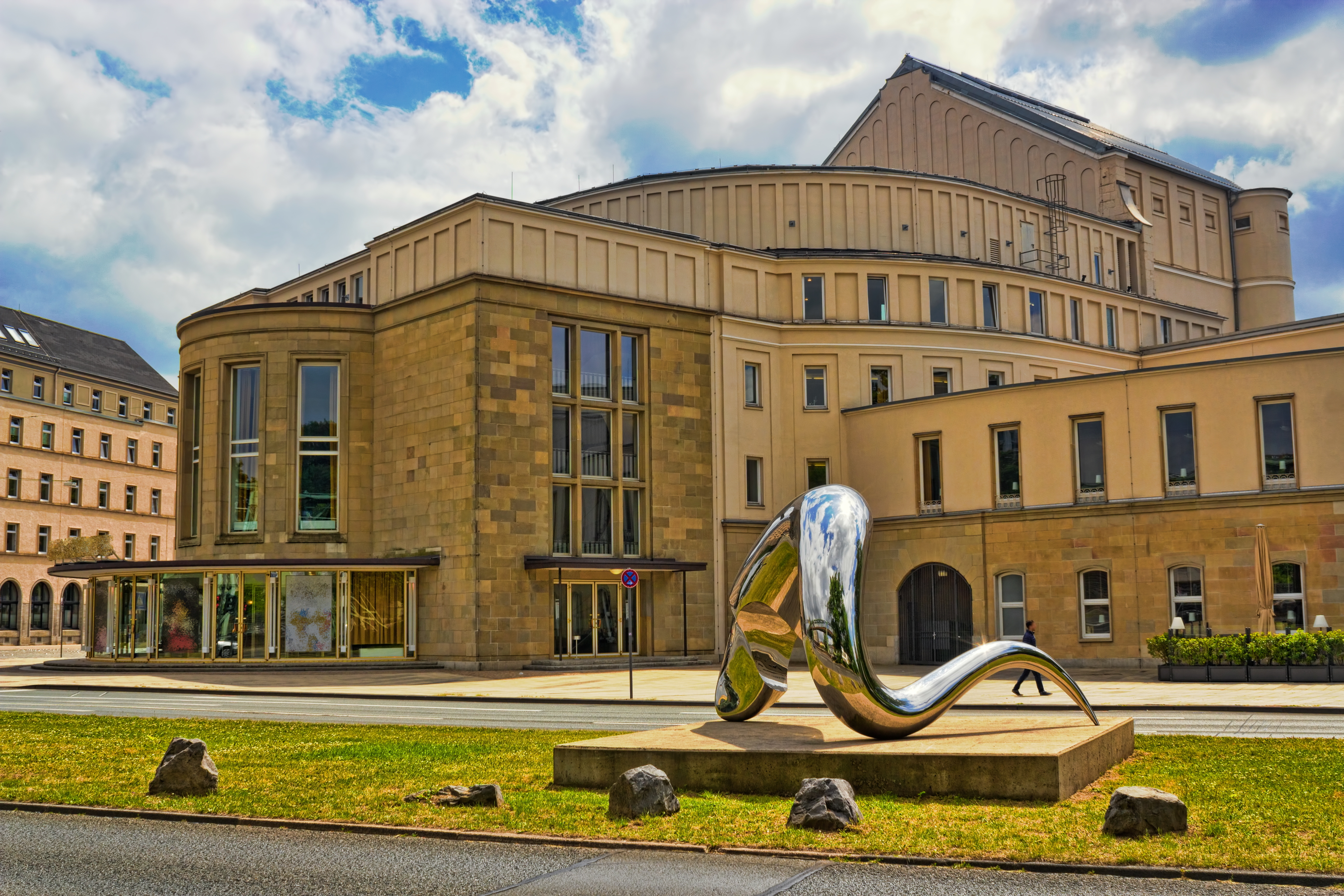 10 Millionen Euro Schaden an der Oper Wuppertal