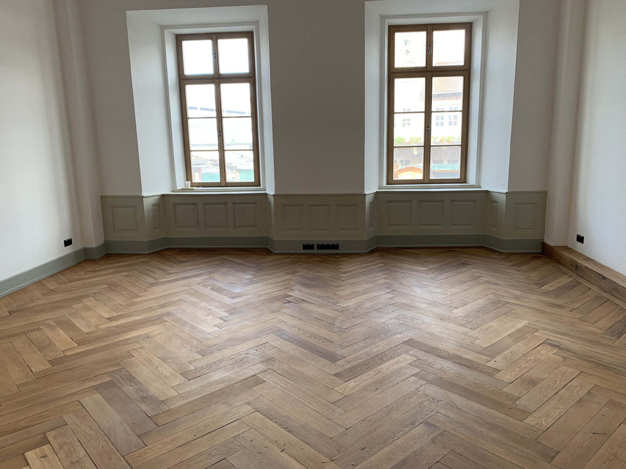 Sanierte Fensterfront 1. Stock 