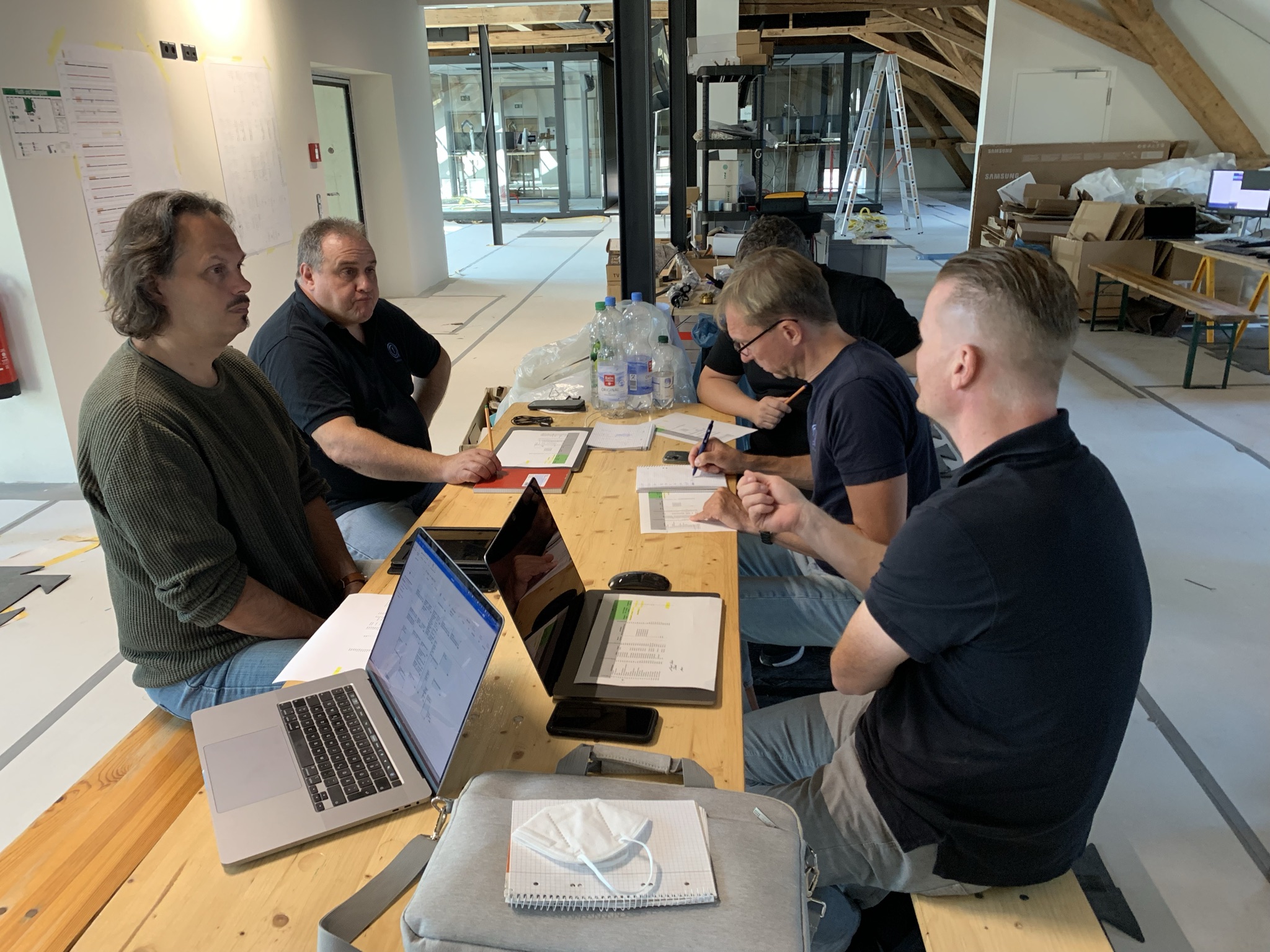 Grid Besprechung mit Audioone und Mike Wagner