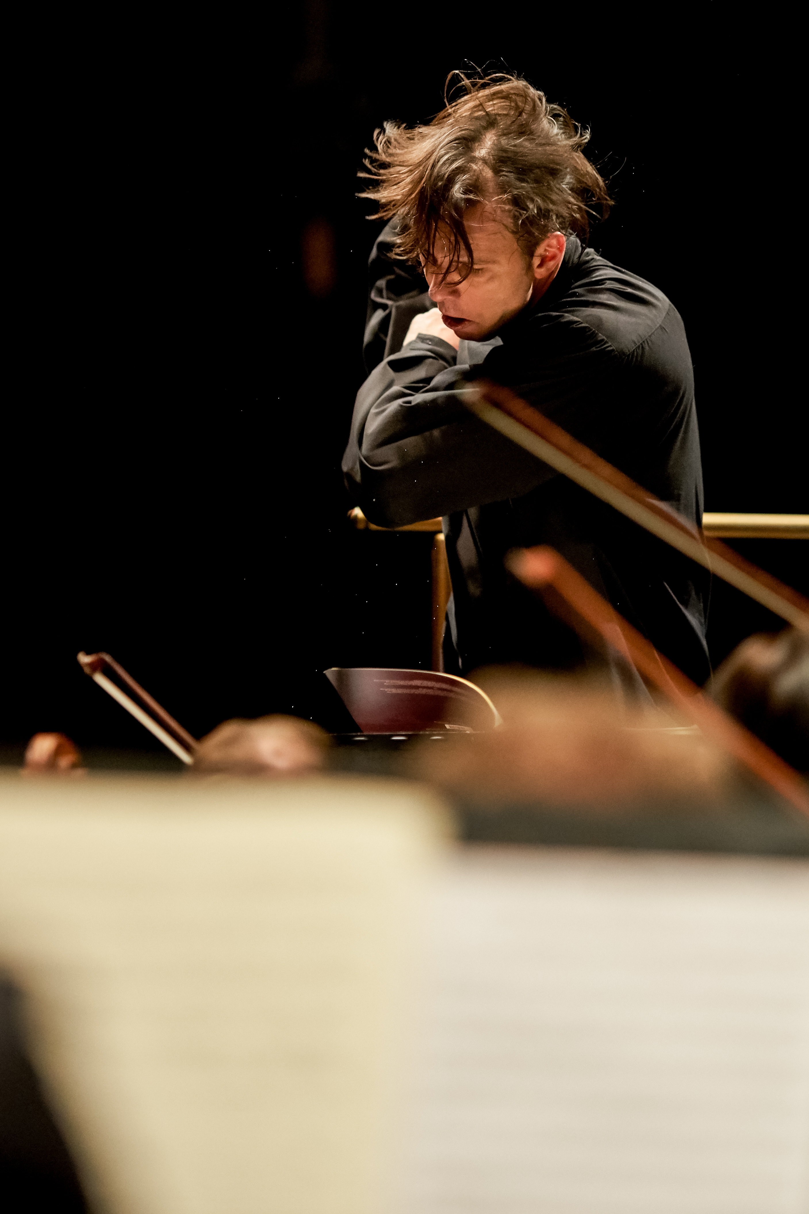 Currentzis bleibt beim SWR Symphonieorchester