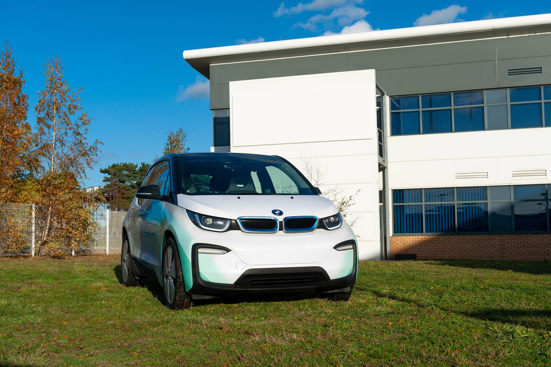 EV in Autumn - no number plate or office