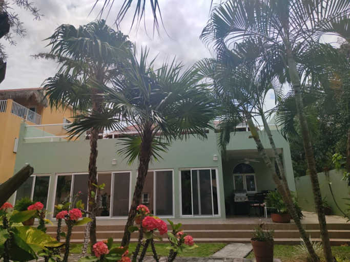 Villa Paradise Cozumel Beach House 01 UfyeXKe4-3
