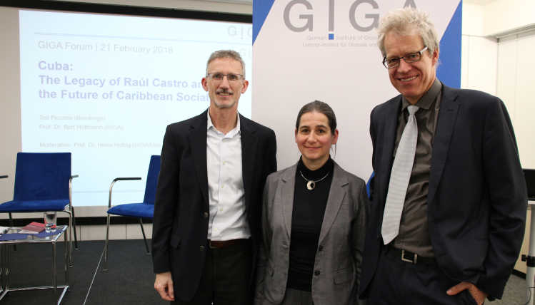 From left: Ted Piccone, Prof. Dr. Heike Holbig and Prof. Dr. Bert Hoffmann