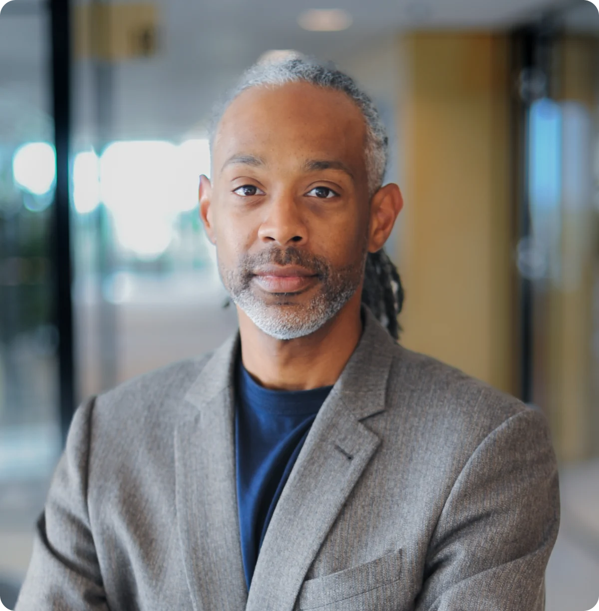 Headshot of Jair Cruger