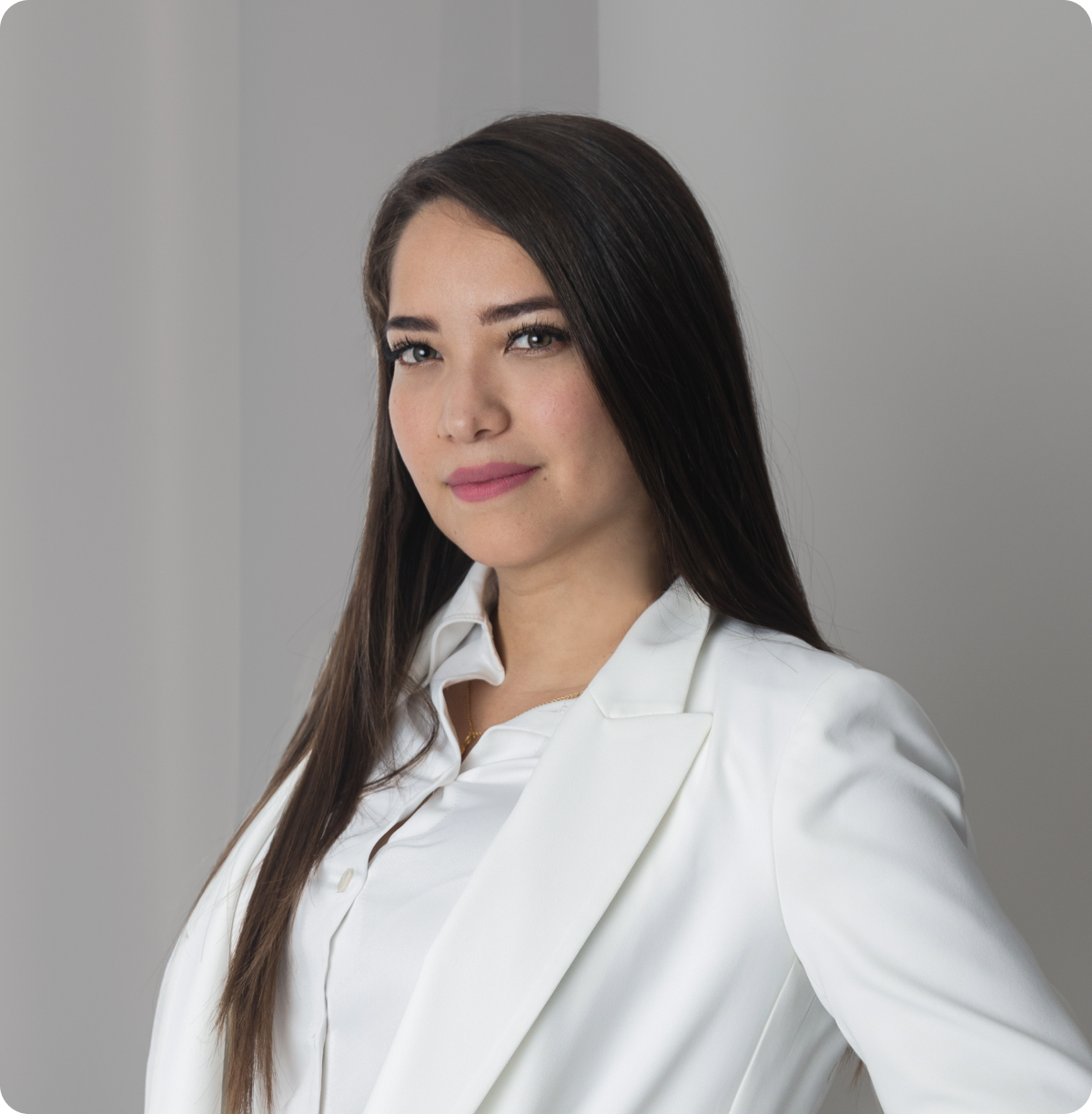 Headshot of Ilse Albarran