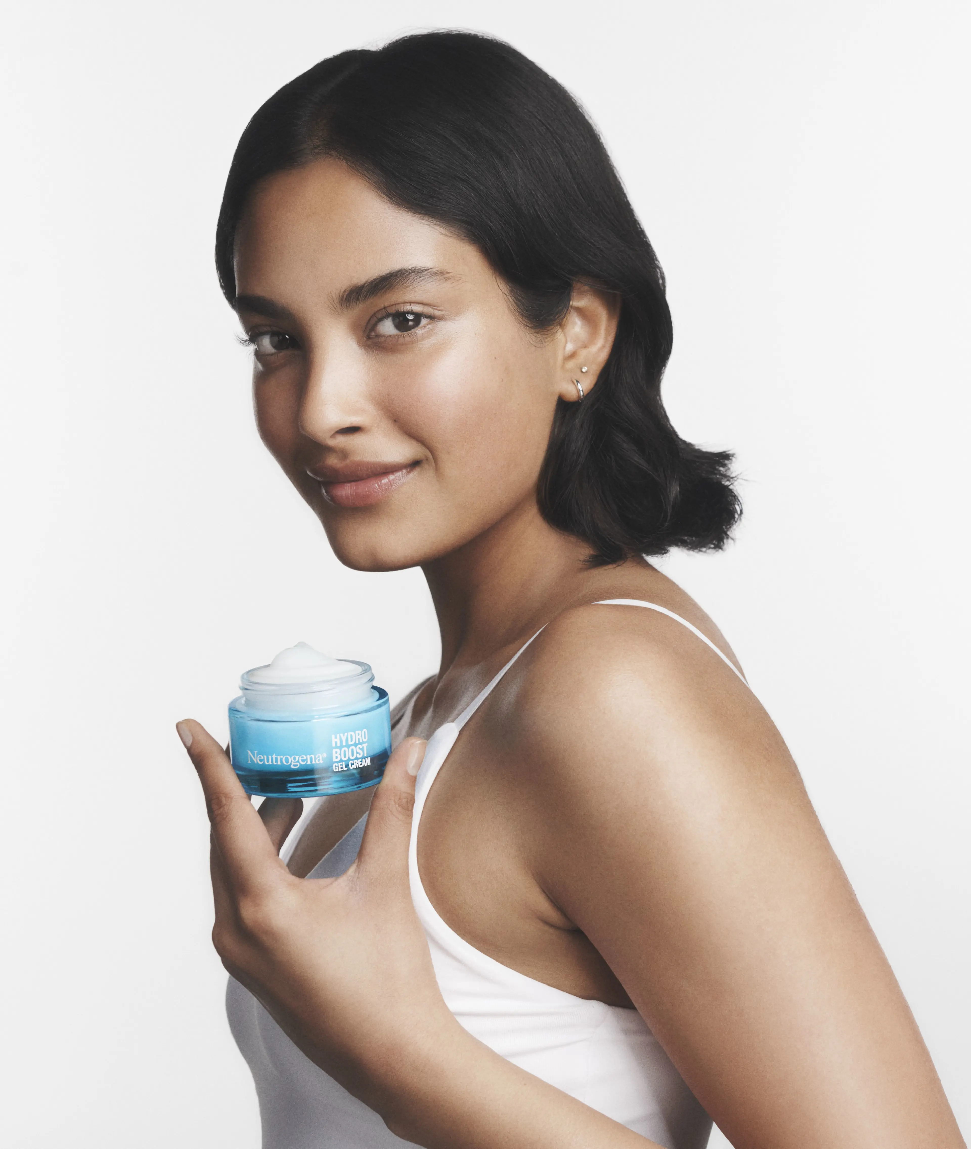 Neutrogena HydroBoost Vi GelCream NA Product Static RGB