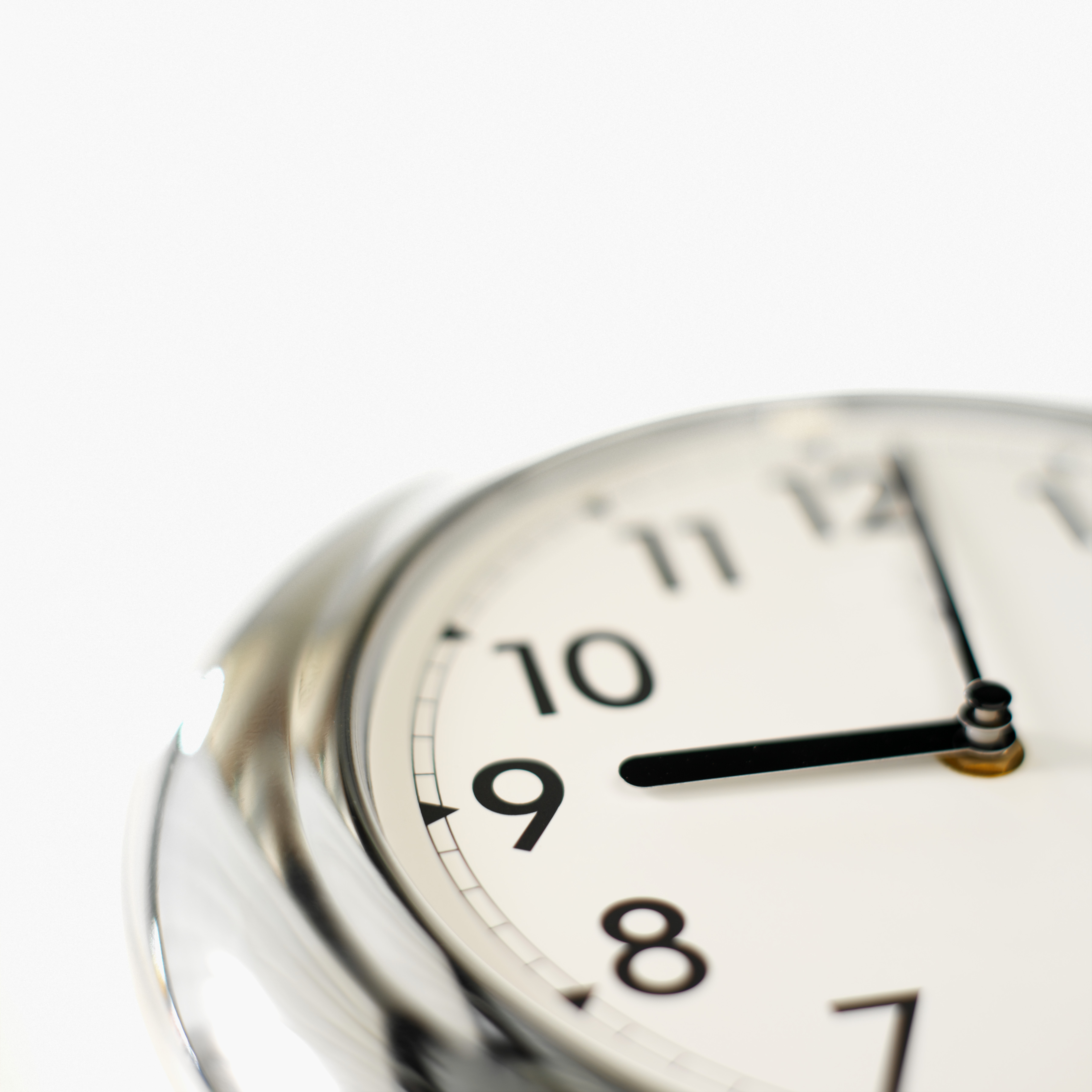 Une horloge comme symbole de la périodicité du cycle menstruel