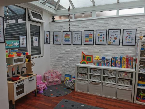Auntie SJ's tiney home nursery - setting image