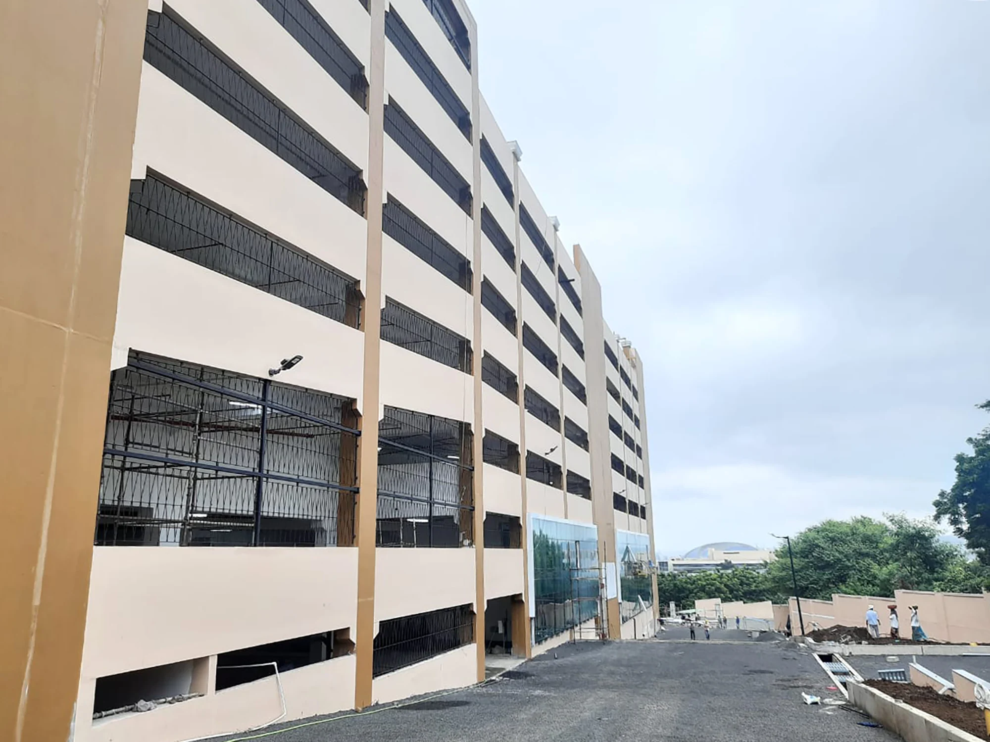 Multi-purpose precast high rise structure for Infosys in Pun