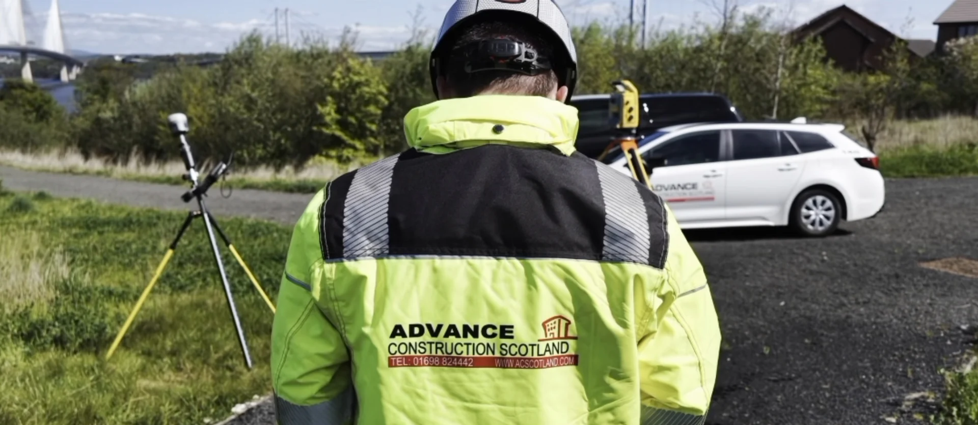 Site teams utilising Trimble hardware and software.