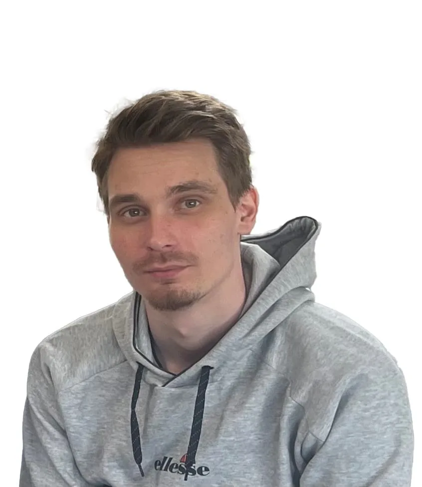 Oskar Holmqvist Platell in a grey hoodie.